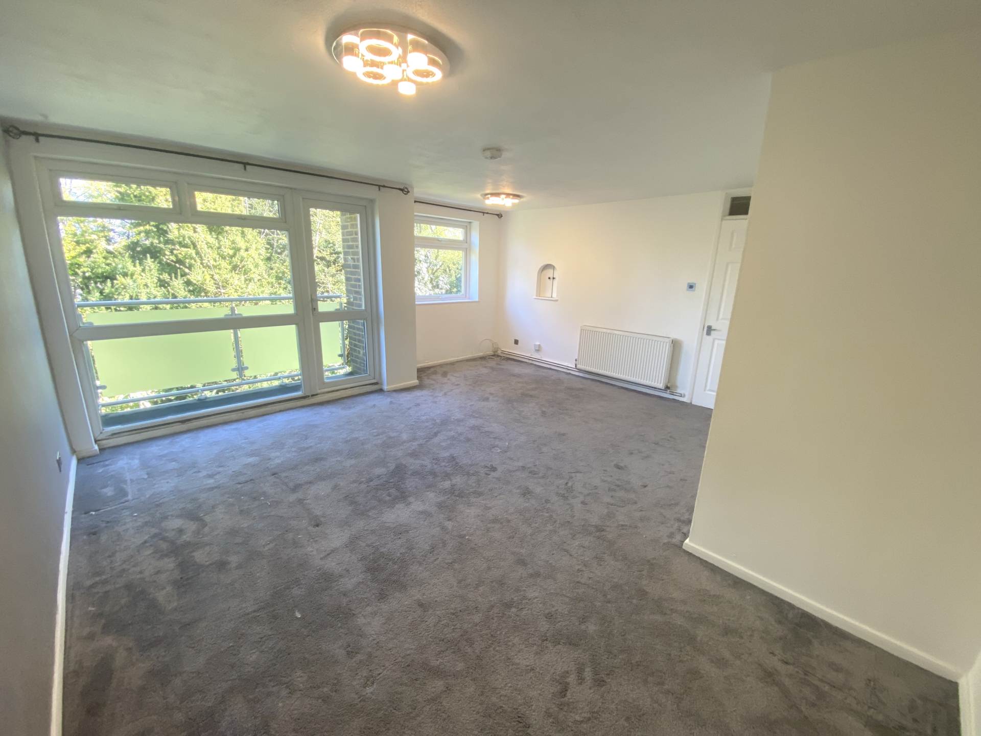 Red Road, Borehamwood, Image 3