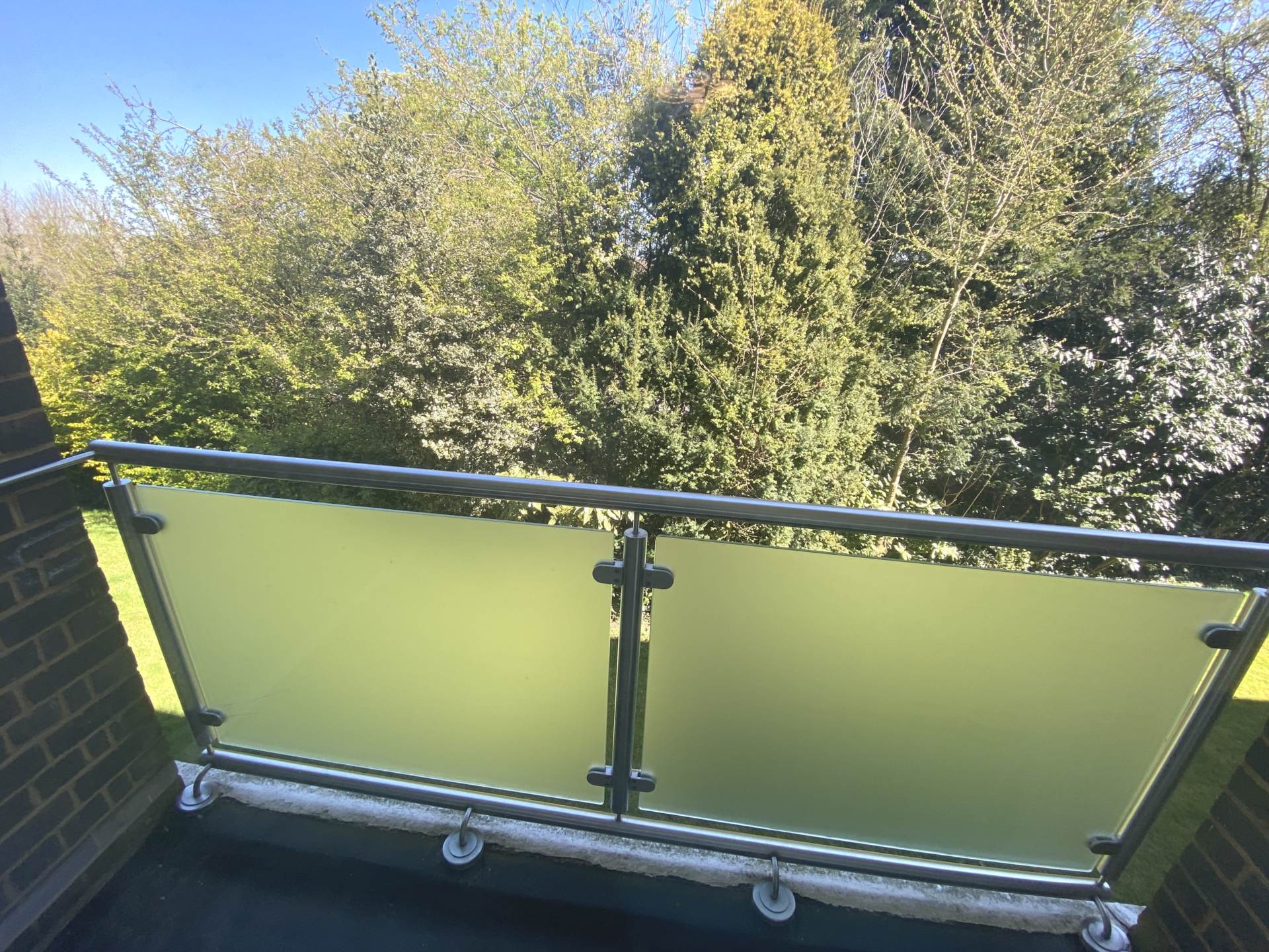 Red Road, Borehamwood, Image 6