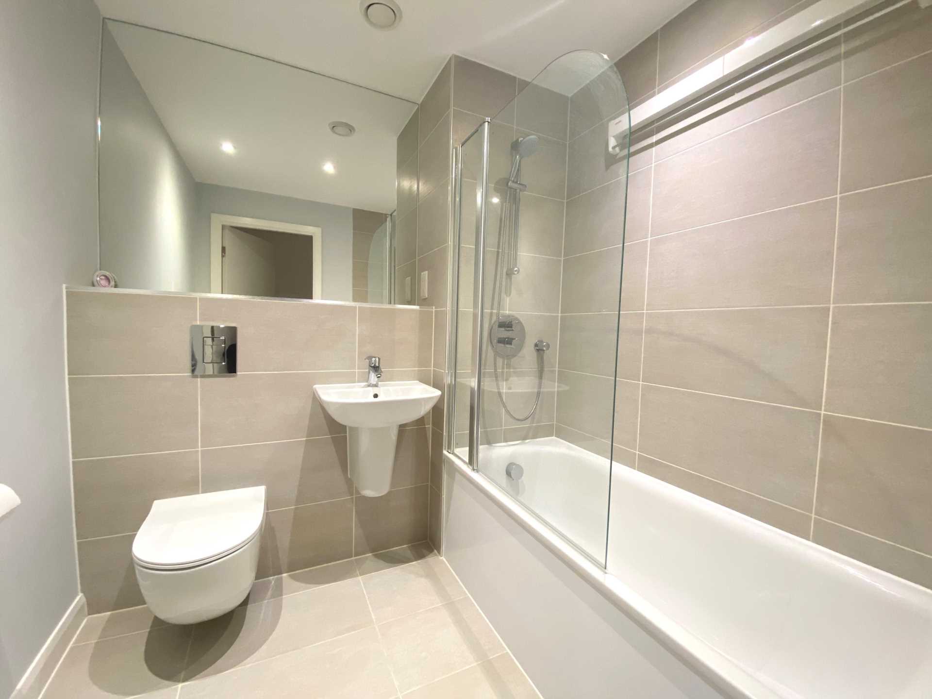 Brook Road, Borehamwood, Image 8