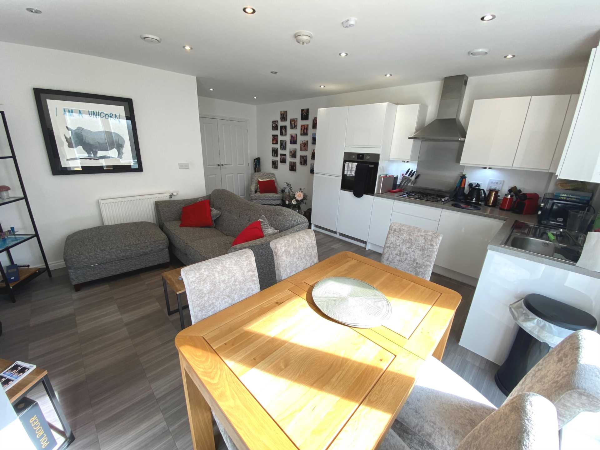 Elstree Way, Borehamwood, Image 4