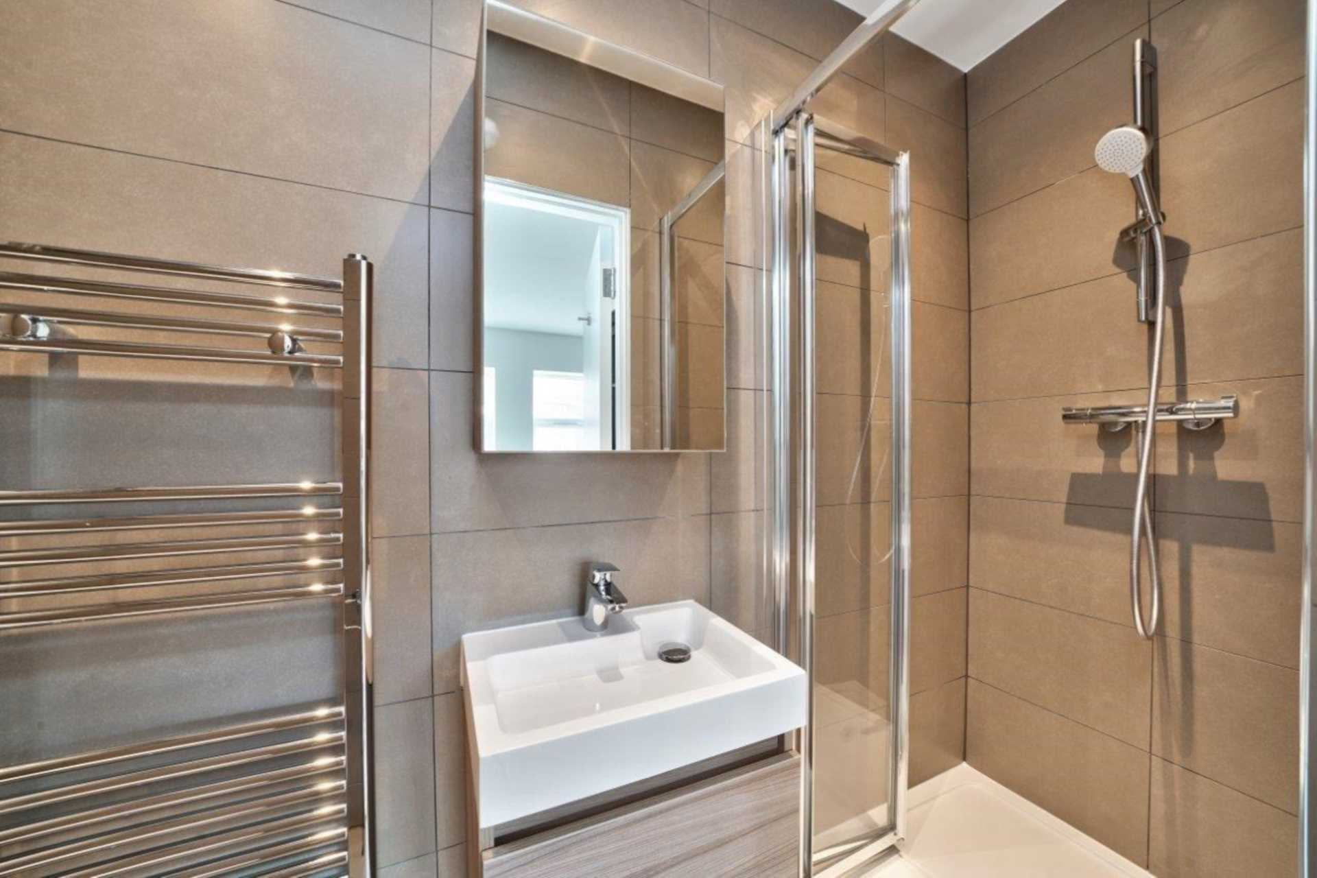 Headstone Road, Harrow, Image 5