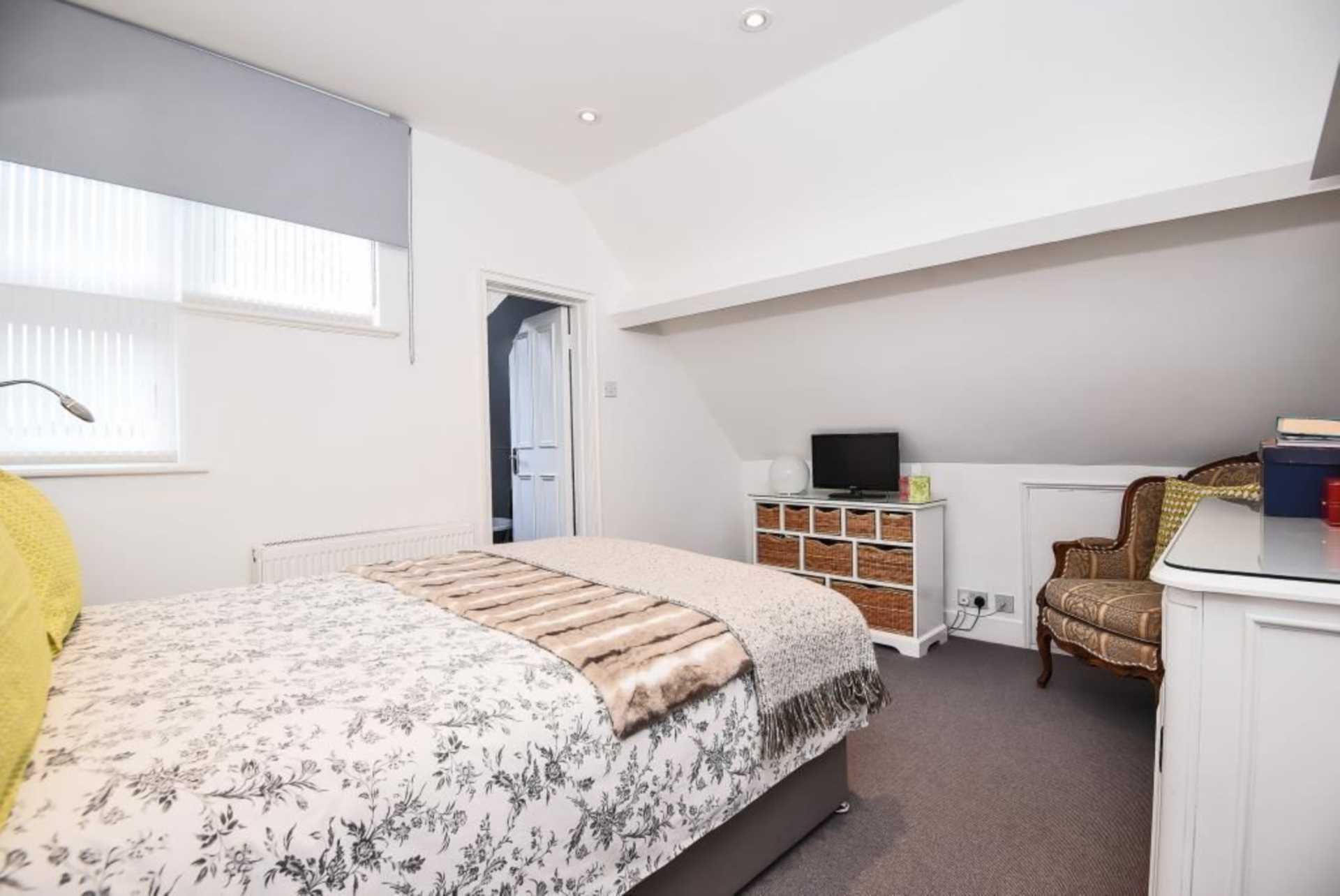 Gordon Avenue, Stanmore, Image 11