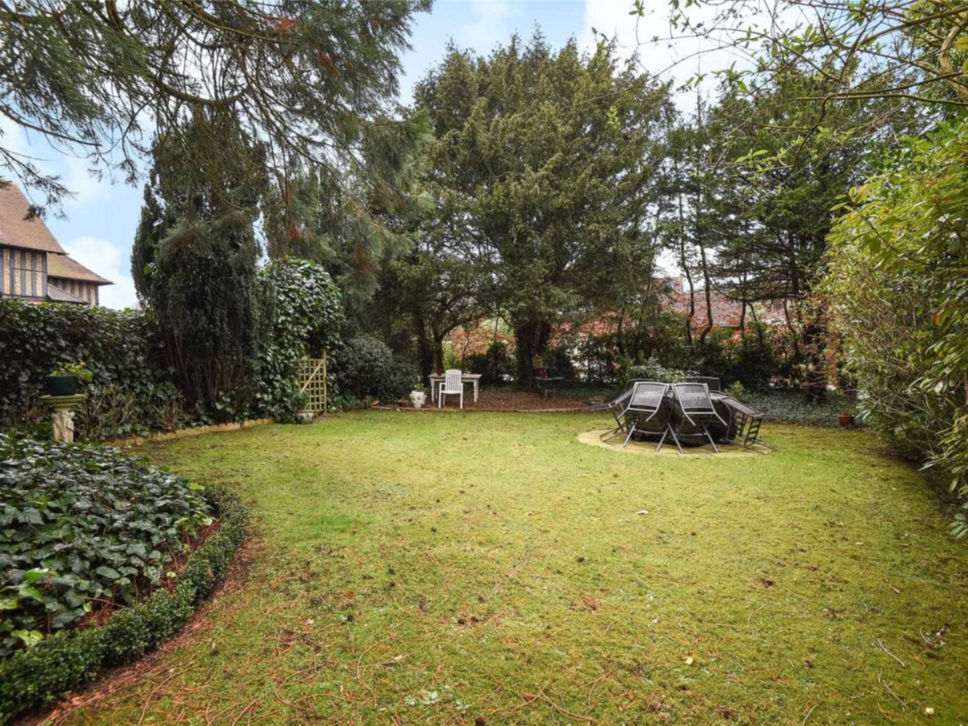 Gordon Avenue, Stanmore, Image 15