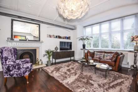Gordon Avenue, Stanmore, Image 2