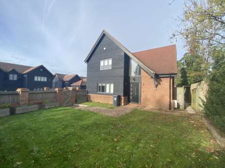 Allum Lane, Elstree, Image 1