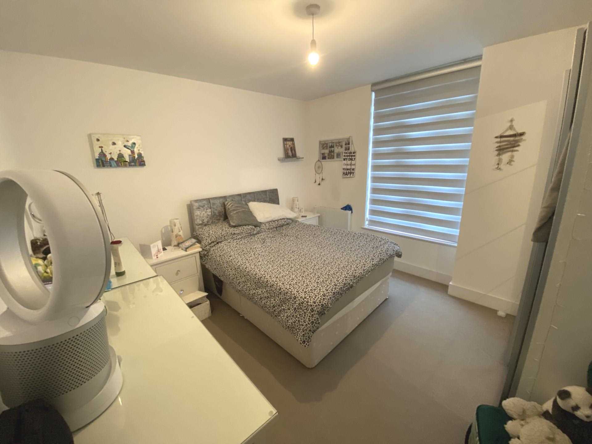 Elstree Way, Borehamwood, Image 8