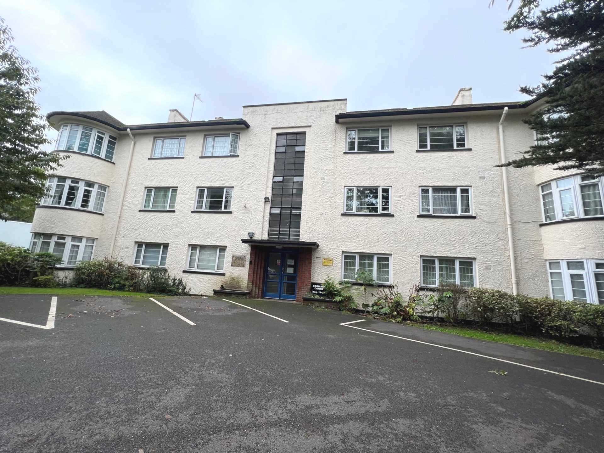 Edgware Court, Edgware, Image 9