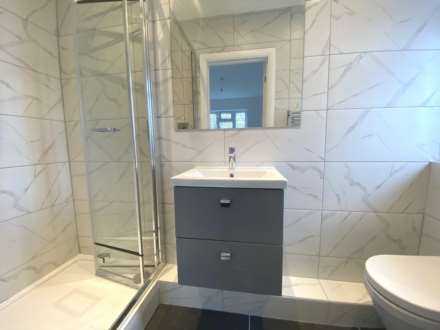 Edgware Court, Edgware, Image 6