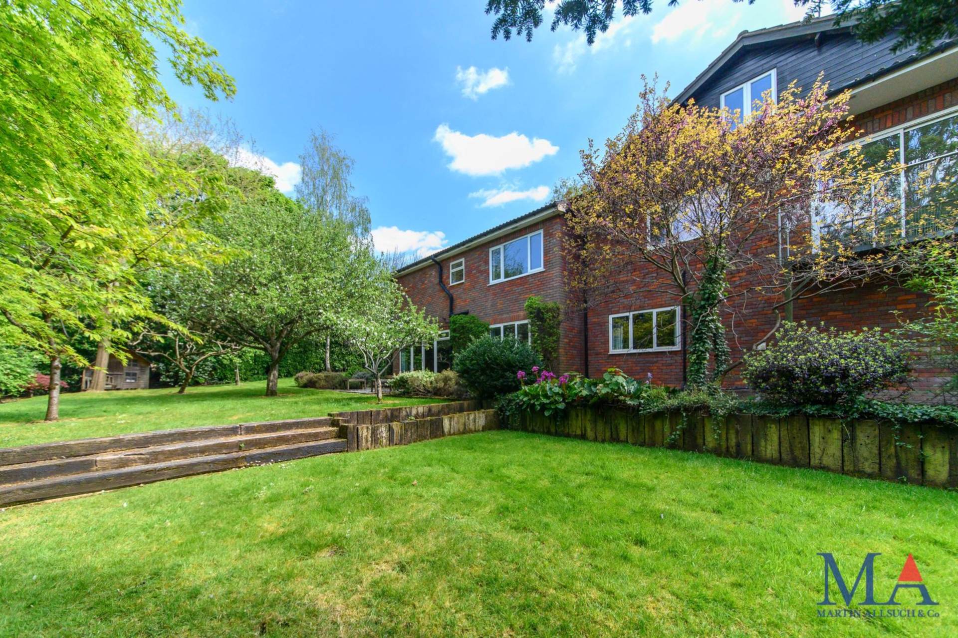 Barnet Lane, Elstree, Image 23