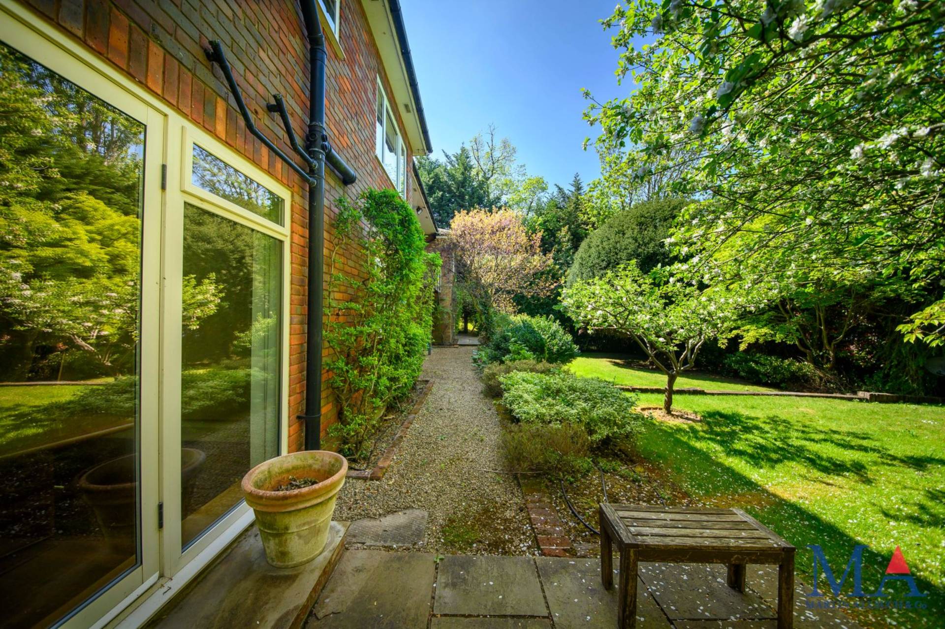 Barnet Lane, Elstree, Image 30