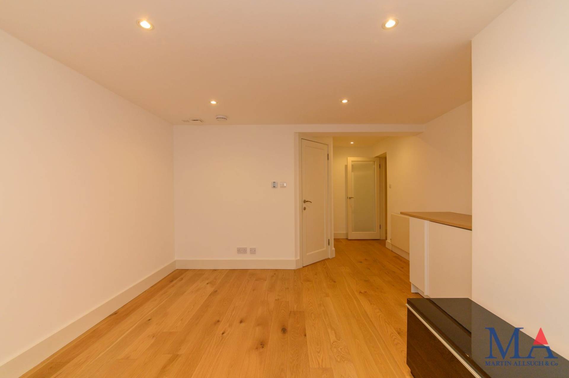 Barnet Lane, Elstree, Image 34