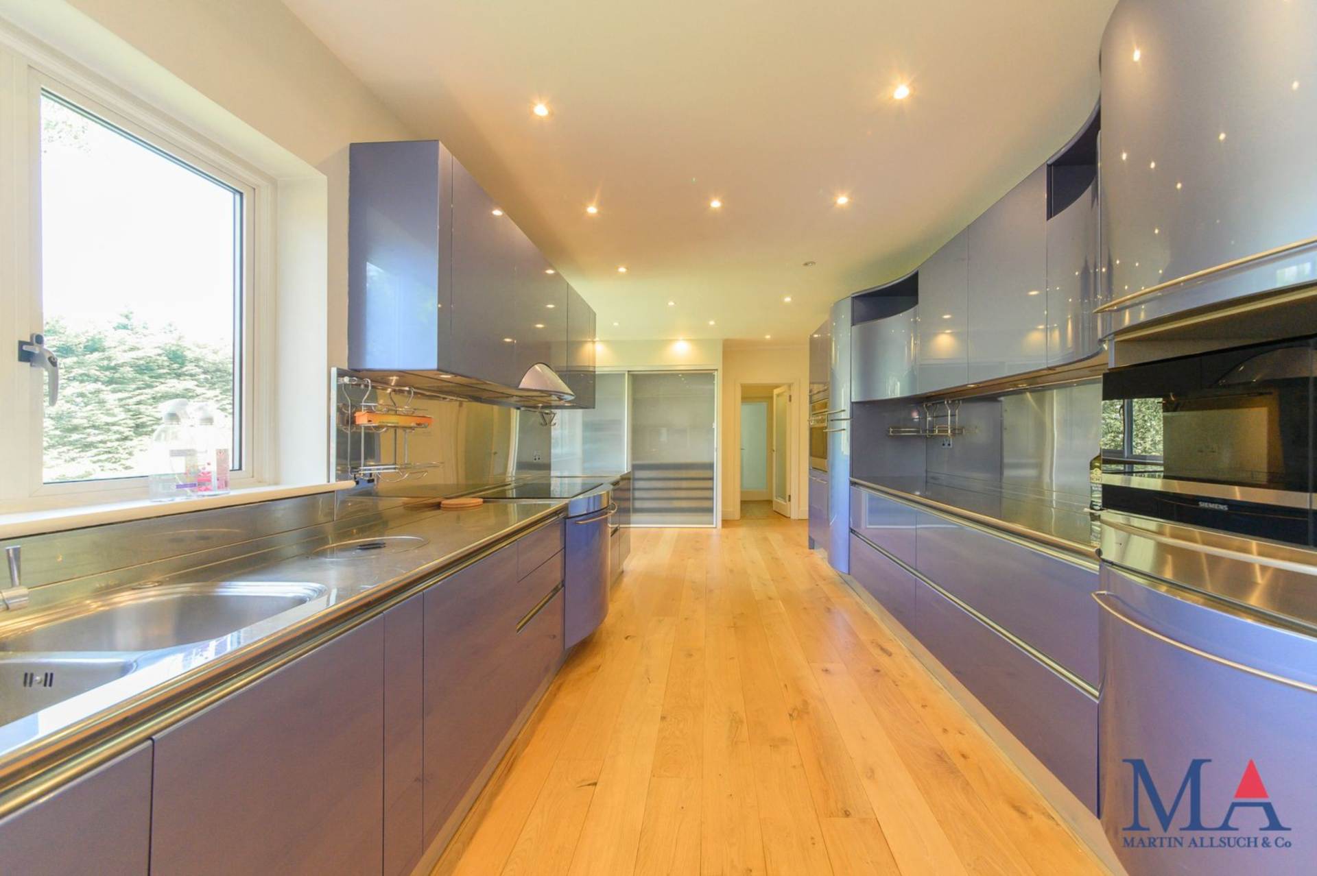 Barnet Lane, Elstree, Image 9
