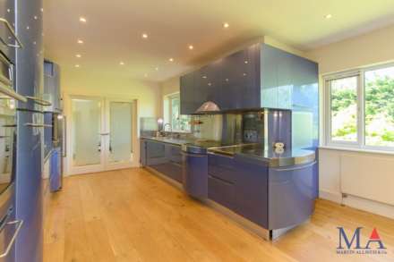 Barnet Lane, Elstree, Image 11