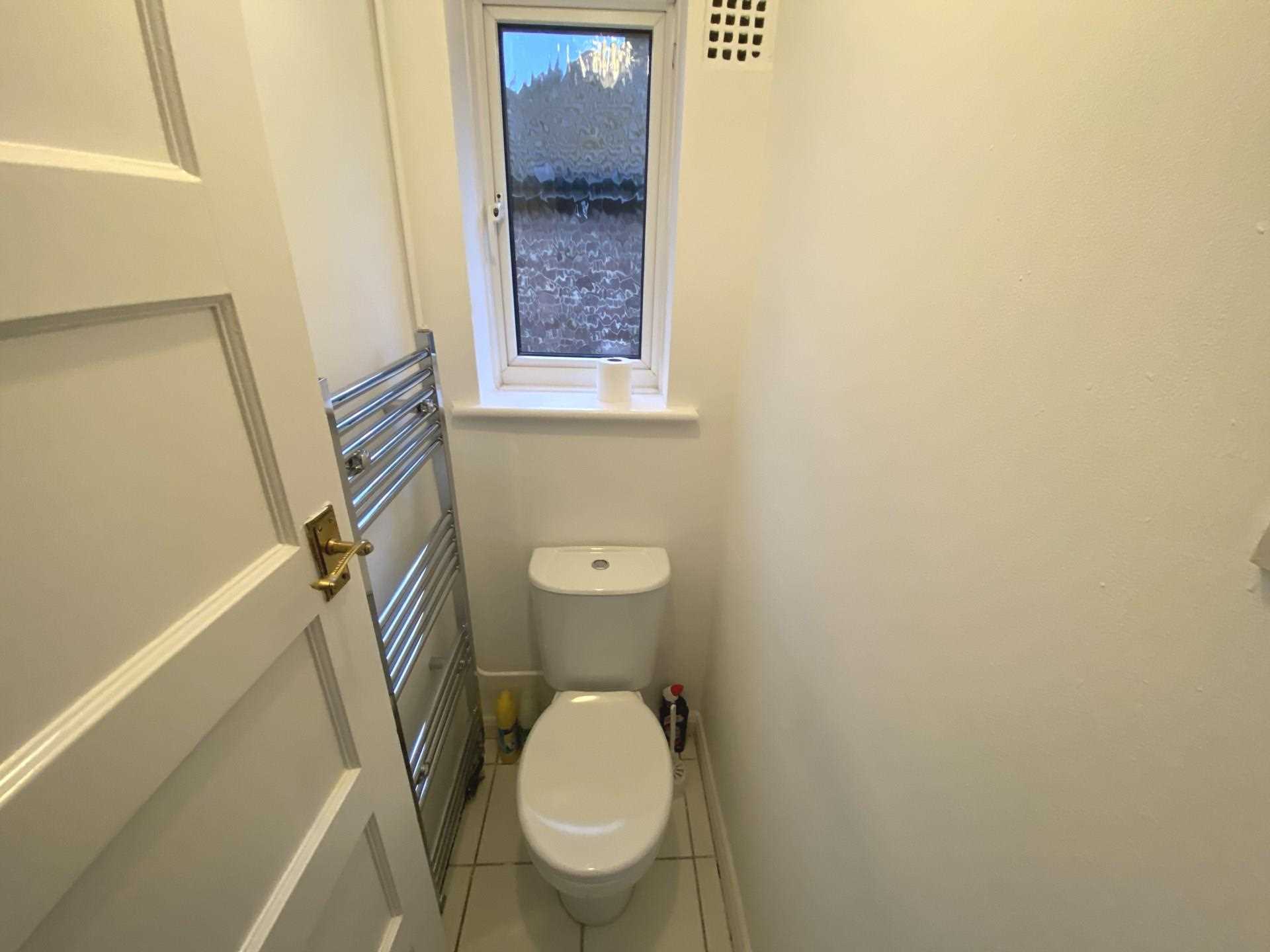 Peters Close, Stanmore, Image 13