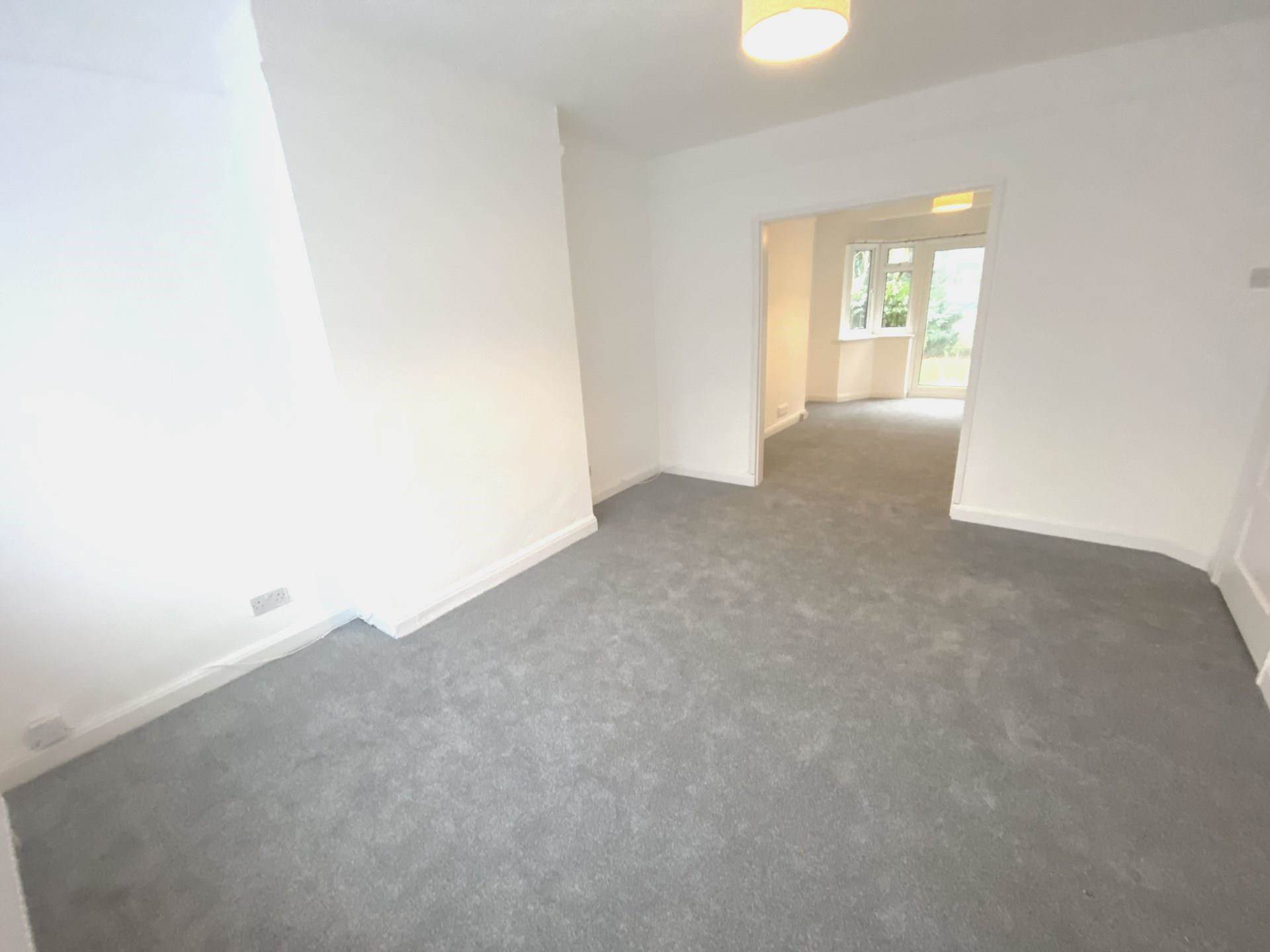 Peters Close, Stanmore, Image 3