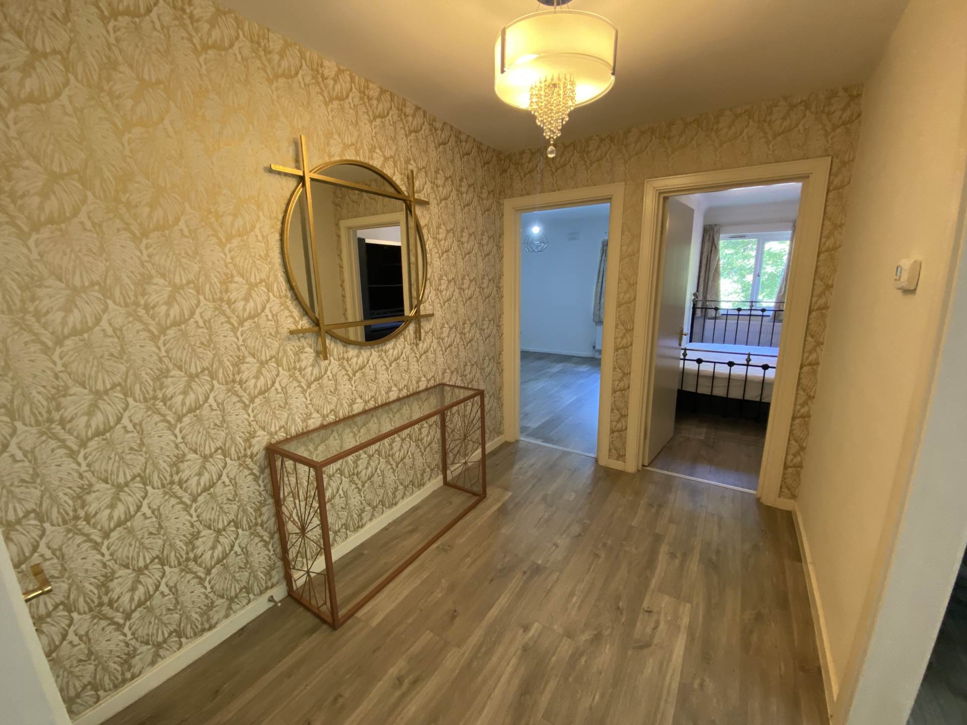 Broadhurst Avenue, Edgware, Image 6