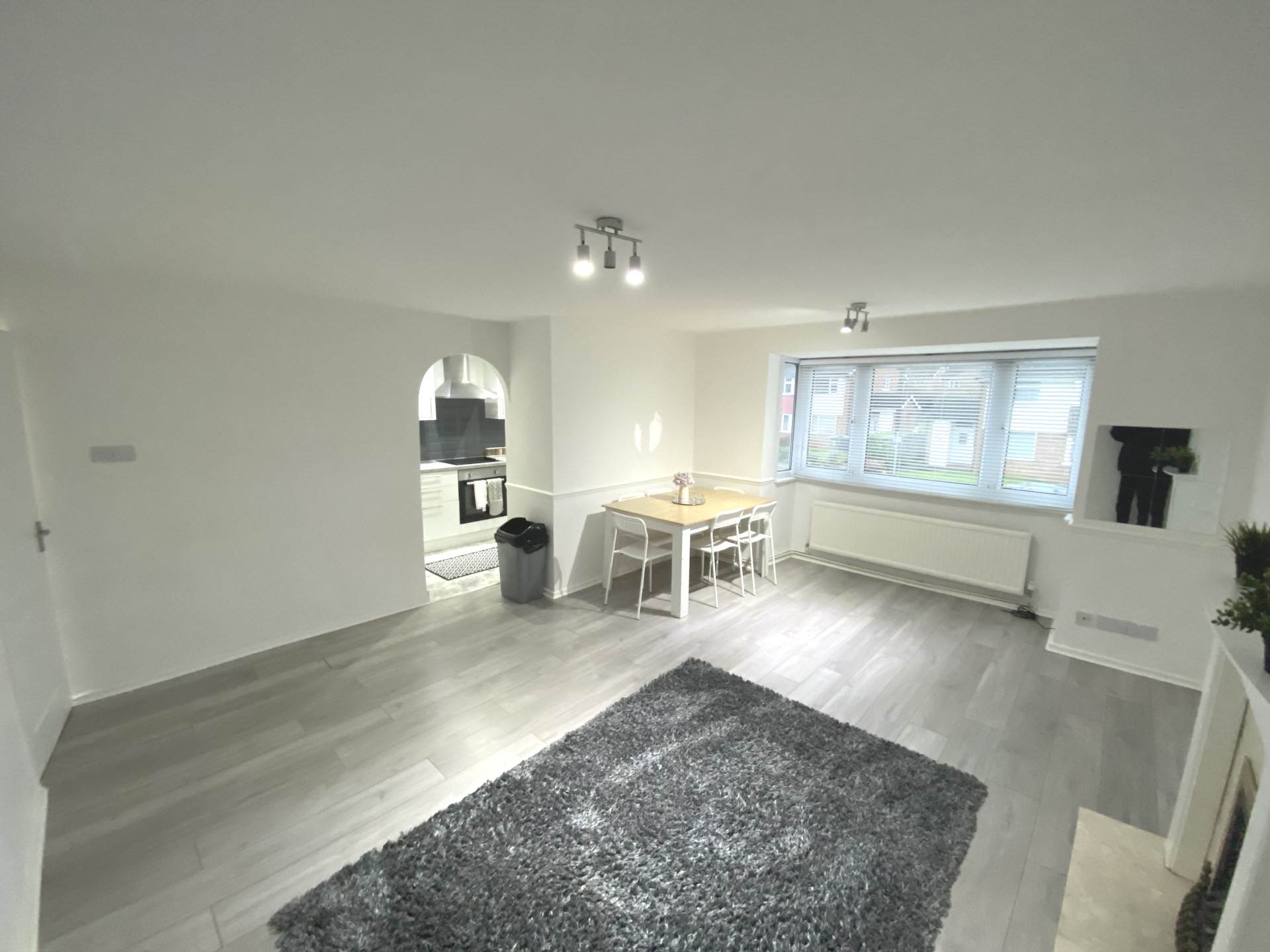 Lexington Close, Borehamwood, Image 1