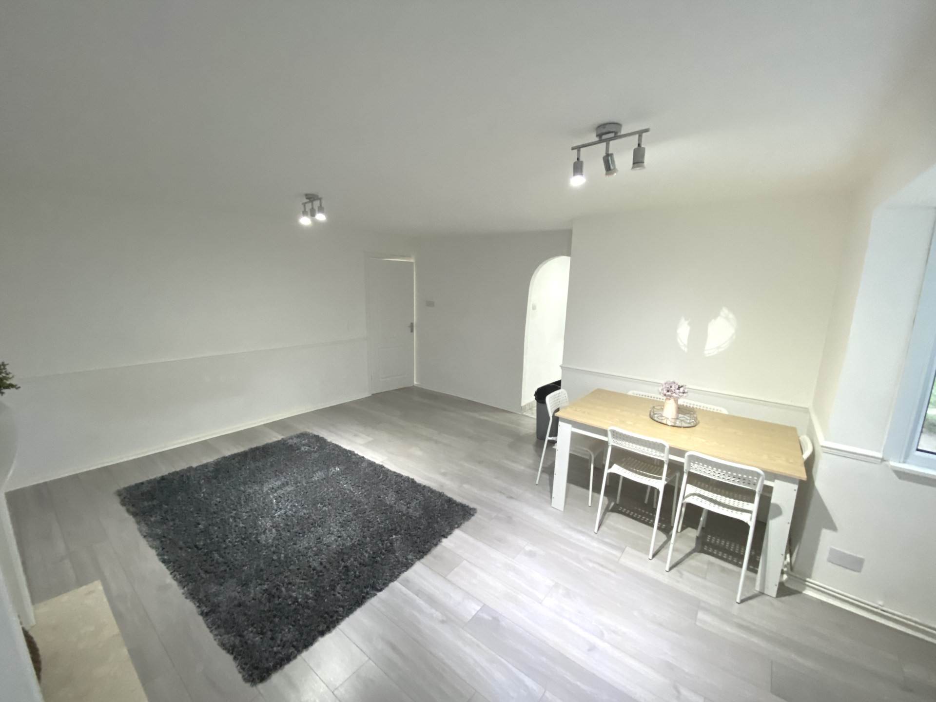 Lexington Close, Borehamwood, Image 3