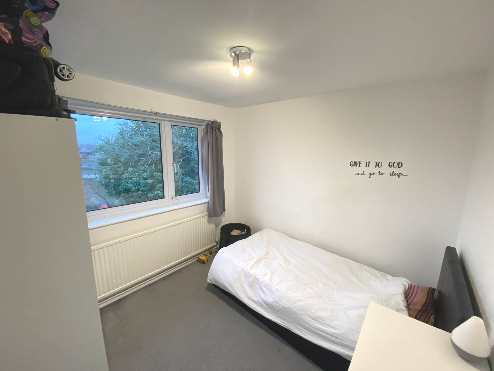 Lexington Close, Borehamwood, Image 8