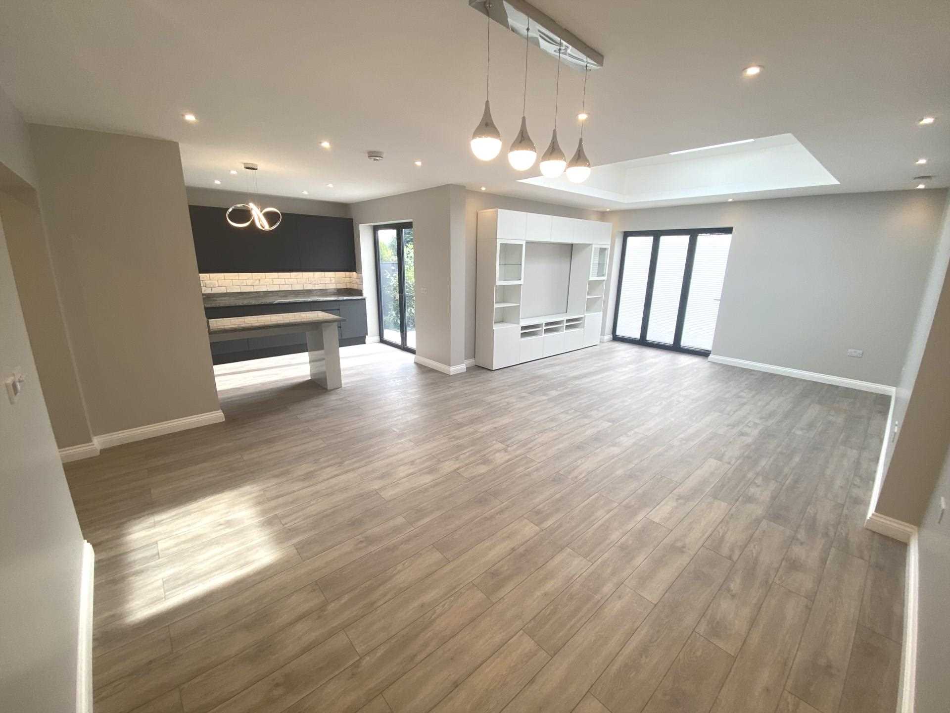 Woodstock Road, Bushey, Image 1
