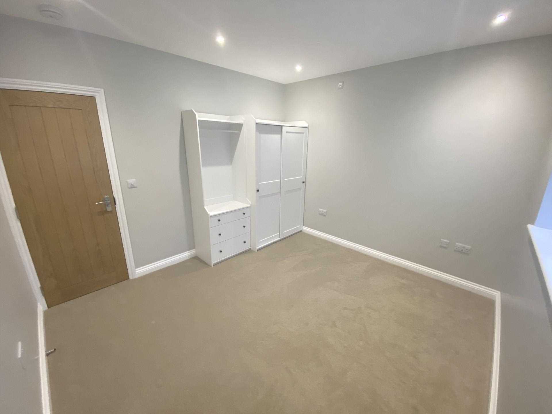 Woodstock Road, Bushey, Image 17