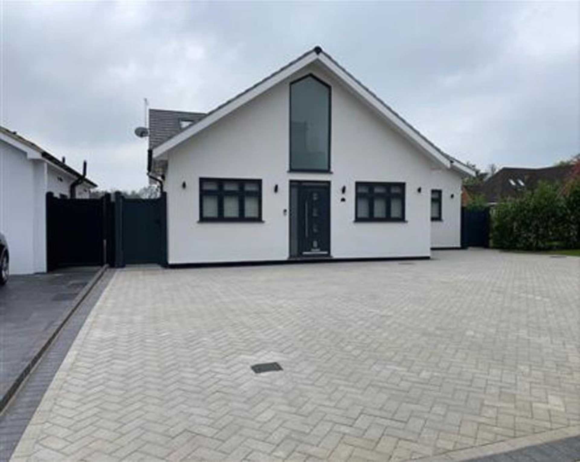 Woodstock Road, Bushey, Image 20