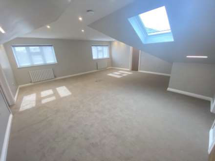 Woodstock Road, Bushey, Image 11