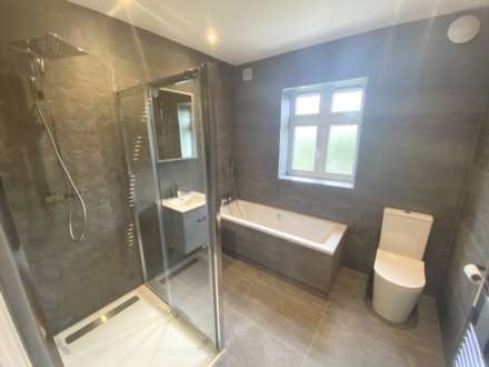 Woodstock Road, Bushey, Image 19