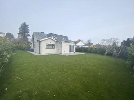 Woodstock Road, Bushey, Image 9