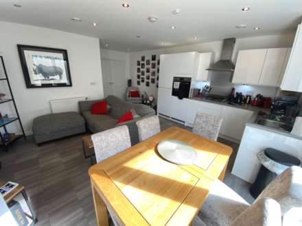 Elstree Way, Borehamwood, Image 5