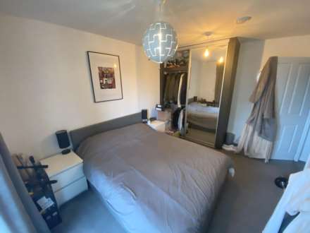 Elstree Way, Borehamwood, Image 8