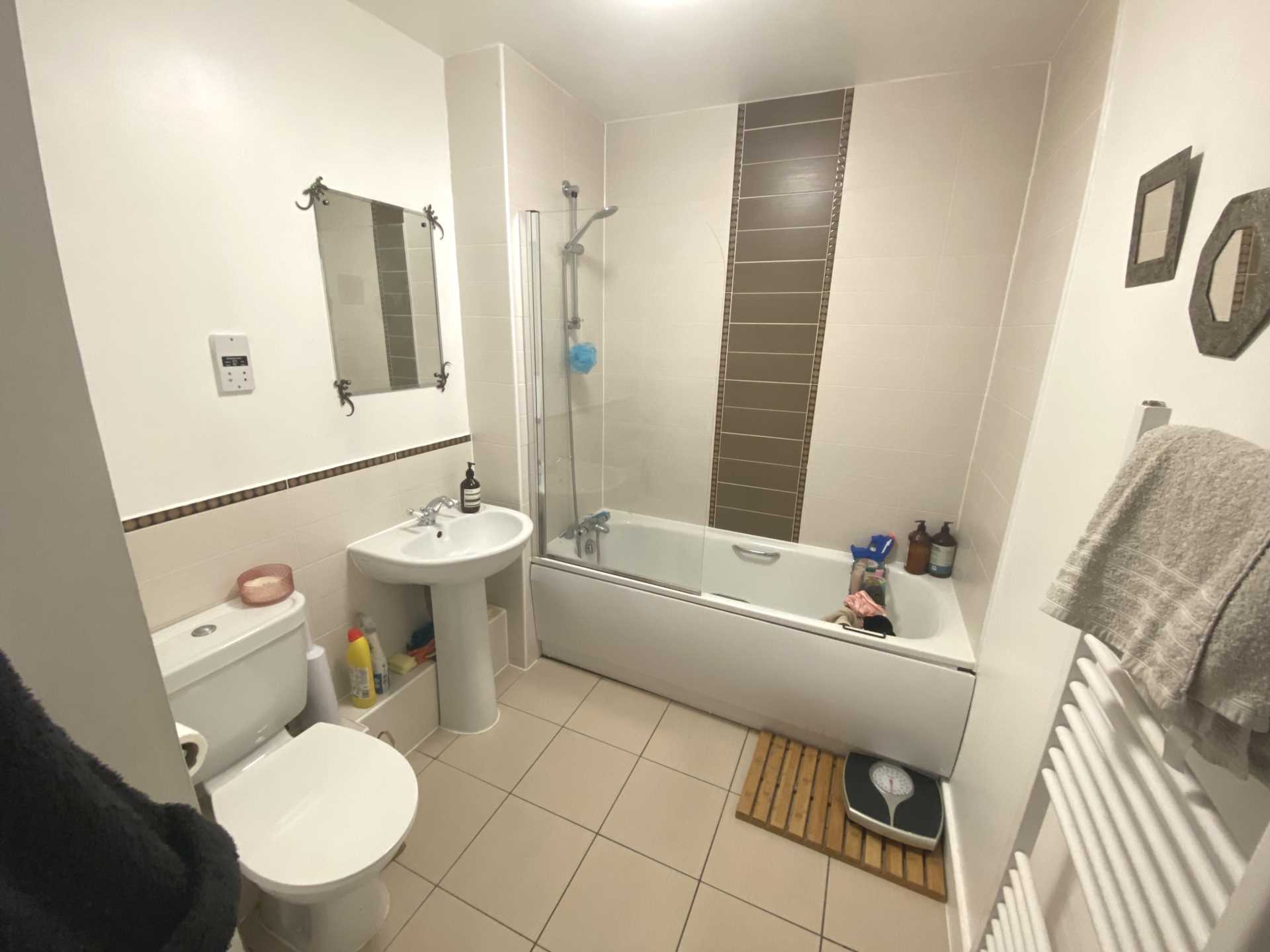 Northolt Road, Harrow, Image 10