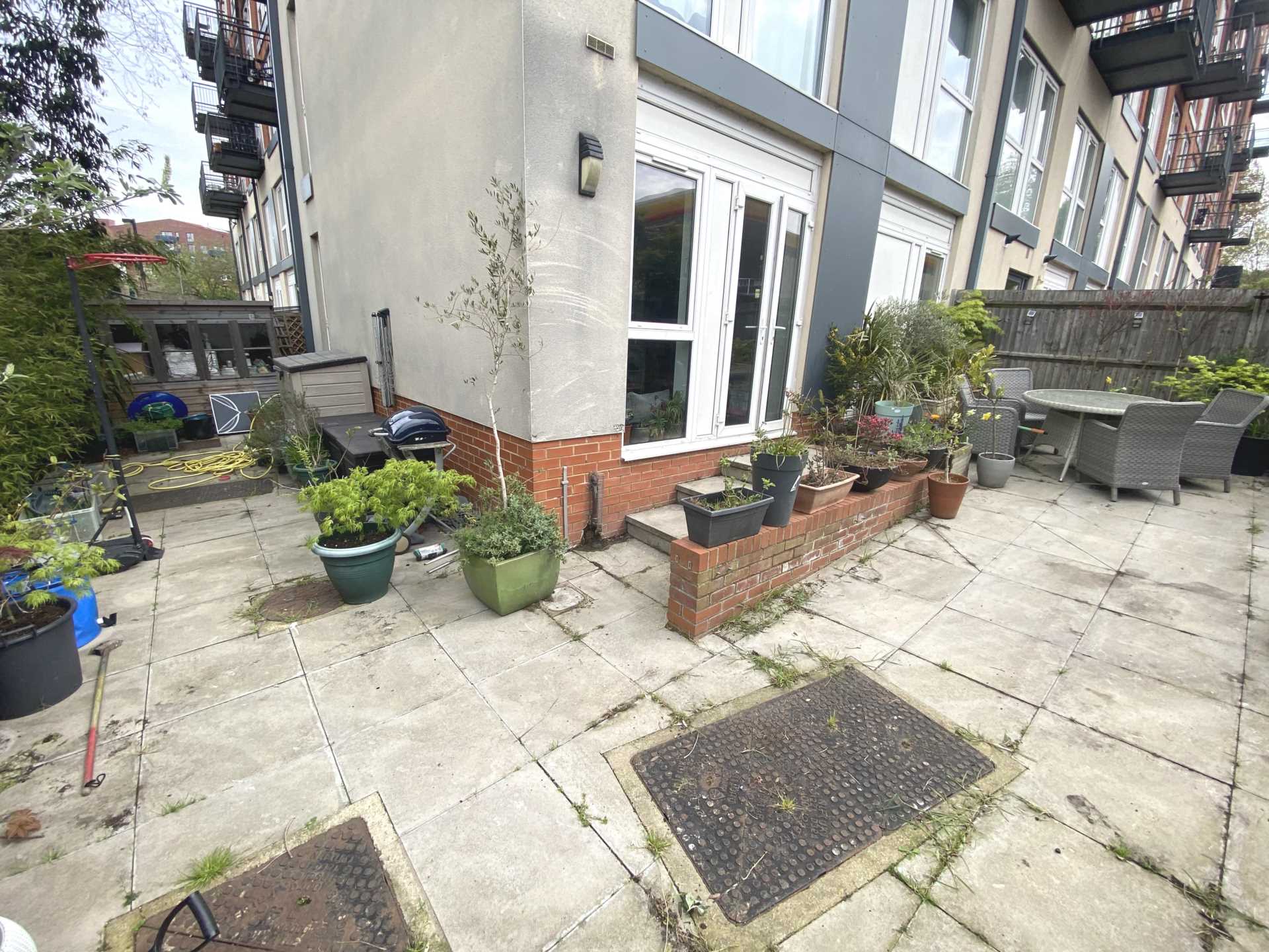 Northolt Road, Harrow, Image 6