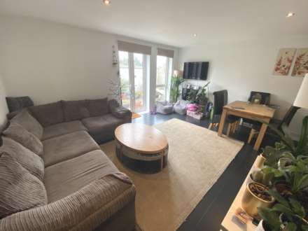 Northolt Road, Harrow, Image 4