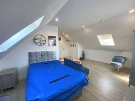Headstone Road, Harrow, Image 4