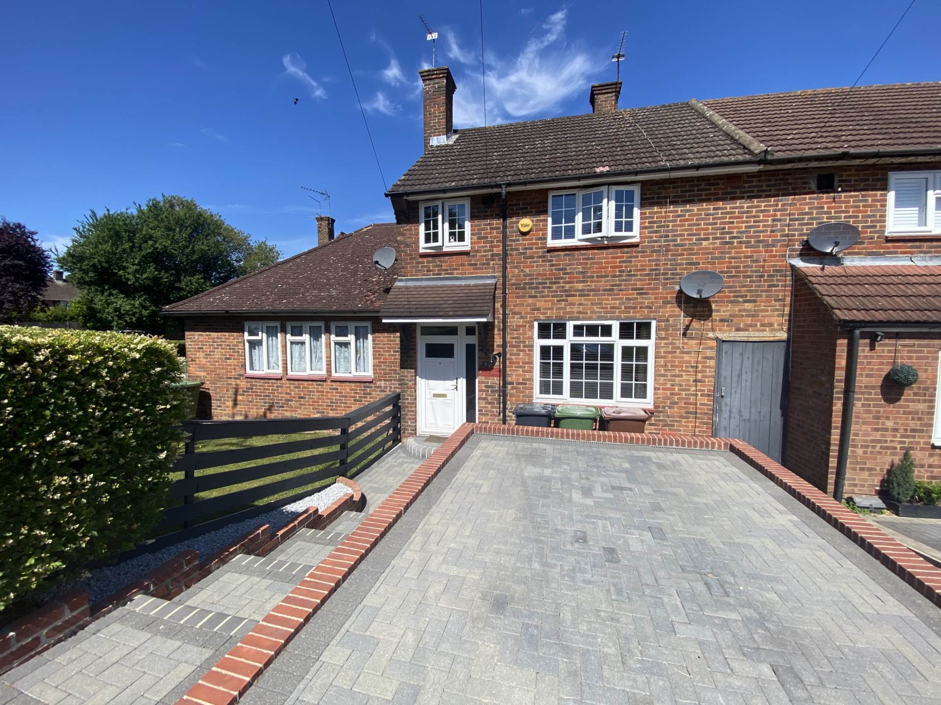 Cranes Way, Borehamwood, Image 1