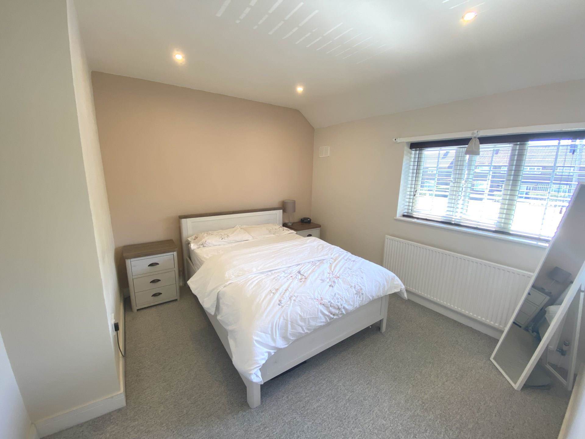 Cranes Way, Borehamwood, Image 10