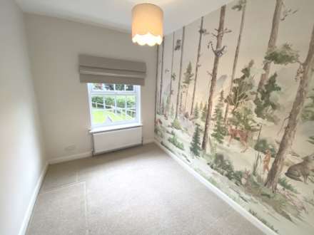 Watling Street, Elstree, Image 9
