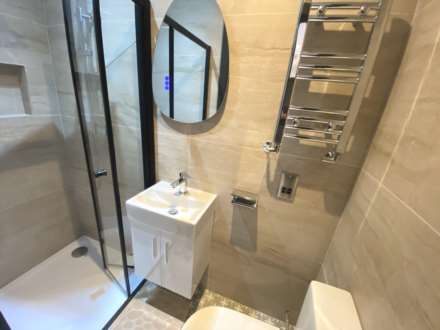 Balmoral Drive, Borehamwood, Image 3