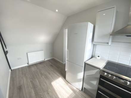 Crossoaks Farm, Borehamwood, Image 3