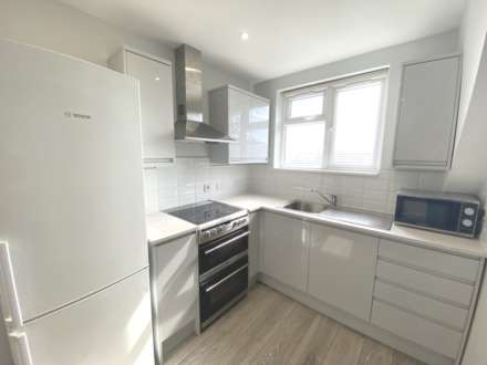 Crossoaks Farm, Borehamwood, Image 5