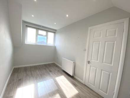 Crossoaks Farm, Borehamwood, Image 8