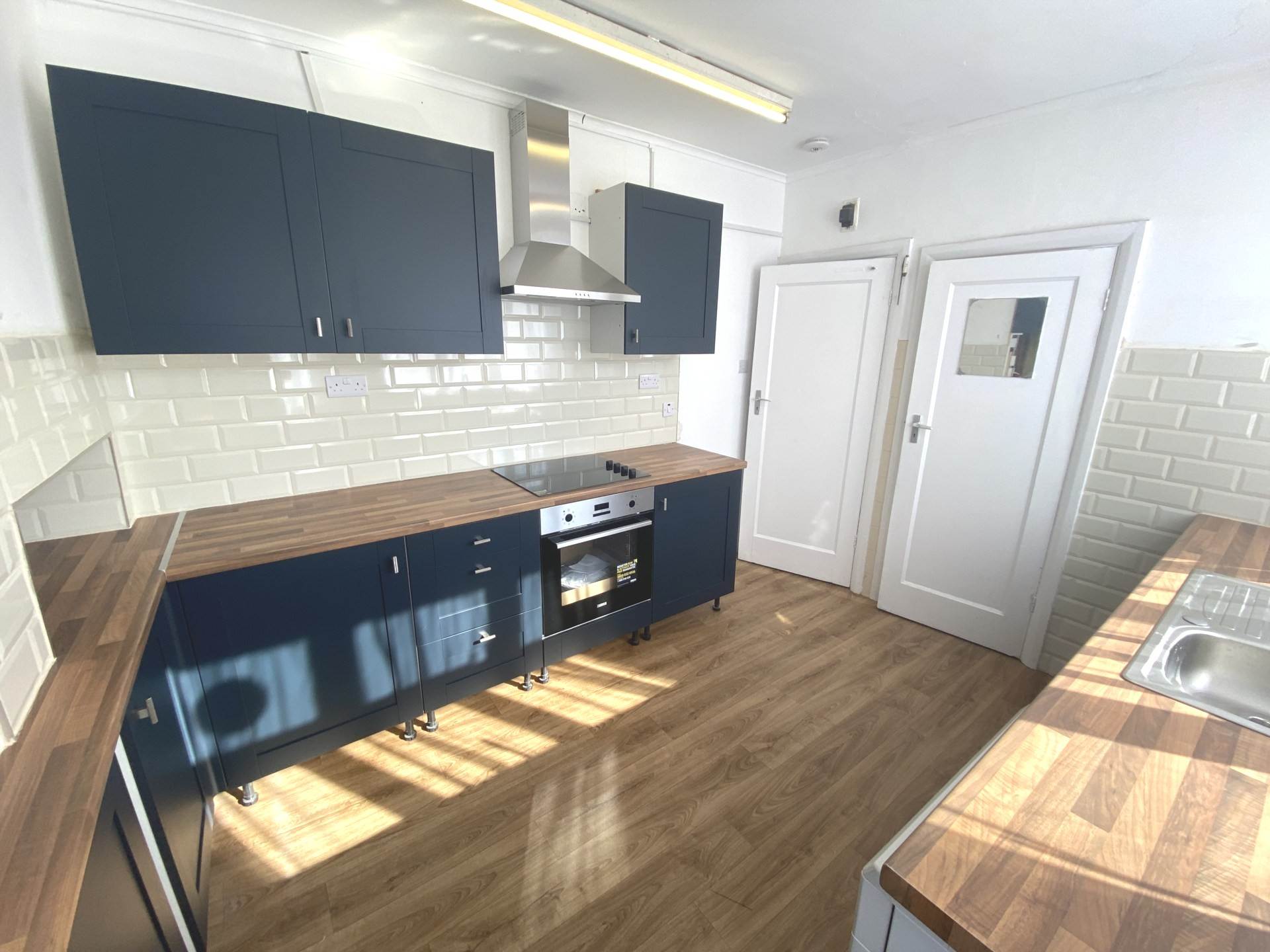 Hartsbourne Road, Bushey, Image 4