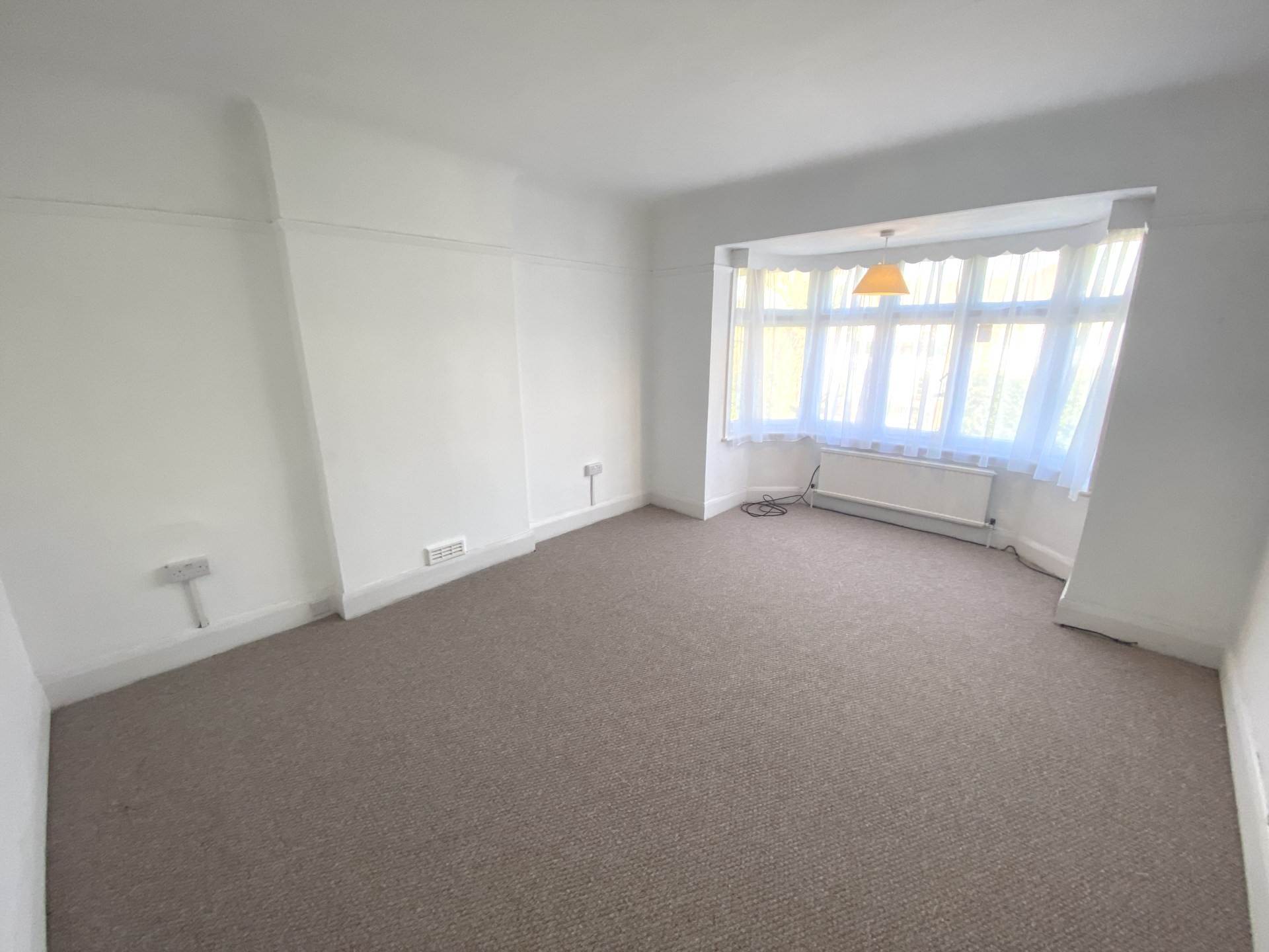 Hartsbourne Road, Bushey, Image 7