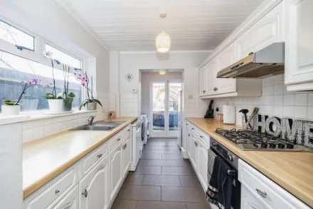 Malden Road, Borehamwood, Image 2