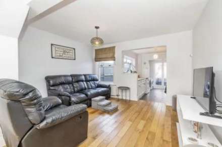 Malden Road, Borehamwood, Image 4