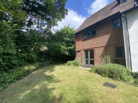 Old Mile House Court, St Albans, Image 5