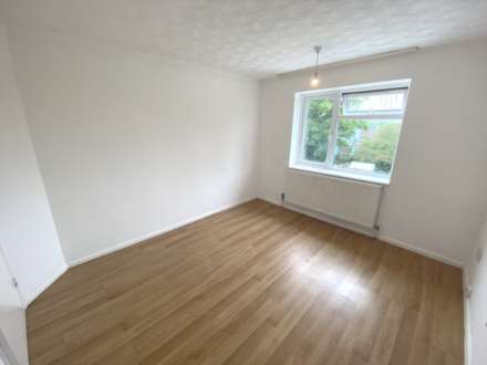Gateshead Road, Borehamwood, Image 10