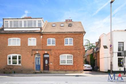 High Street, Elstree, Image 40