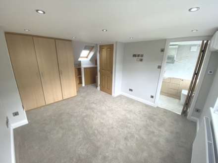 Somers Way, Bushey, Image 10